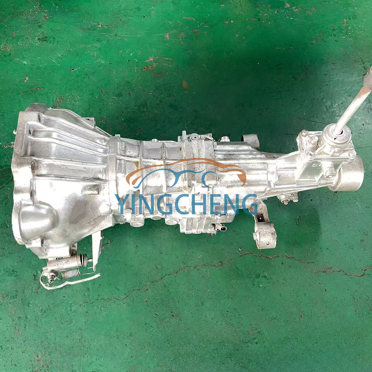 Good Condition Used 2CT Engine Gearbox for Toyota