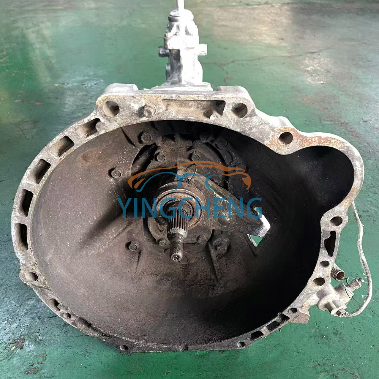 Good Condition Used 2CT Engine Gearbox for Toyota