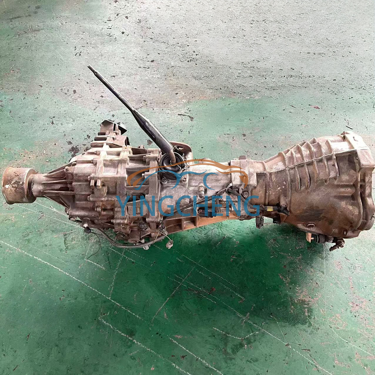 Hot Sale Used Original 5 Speed Manual Gearbox for Nissan KA24 4X4