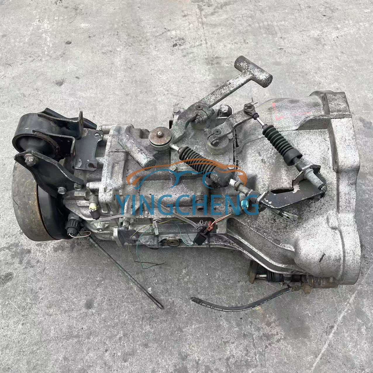High Performance Used ZD30 Gearbox for Nissan Truck