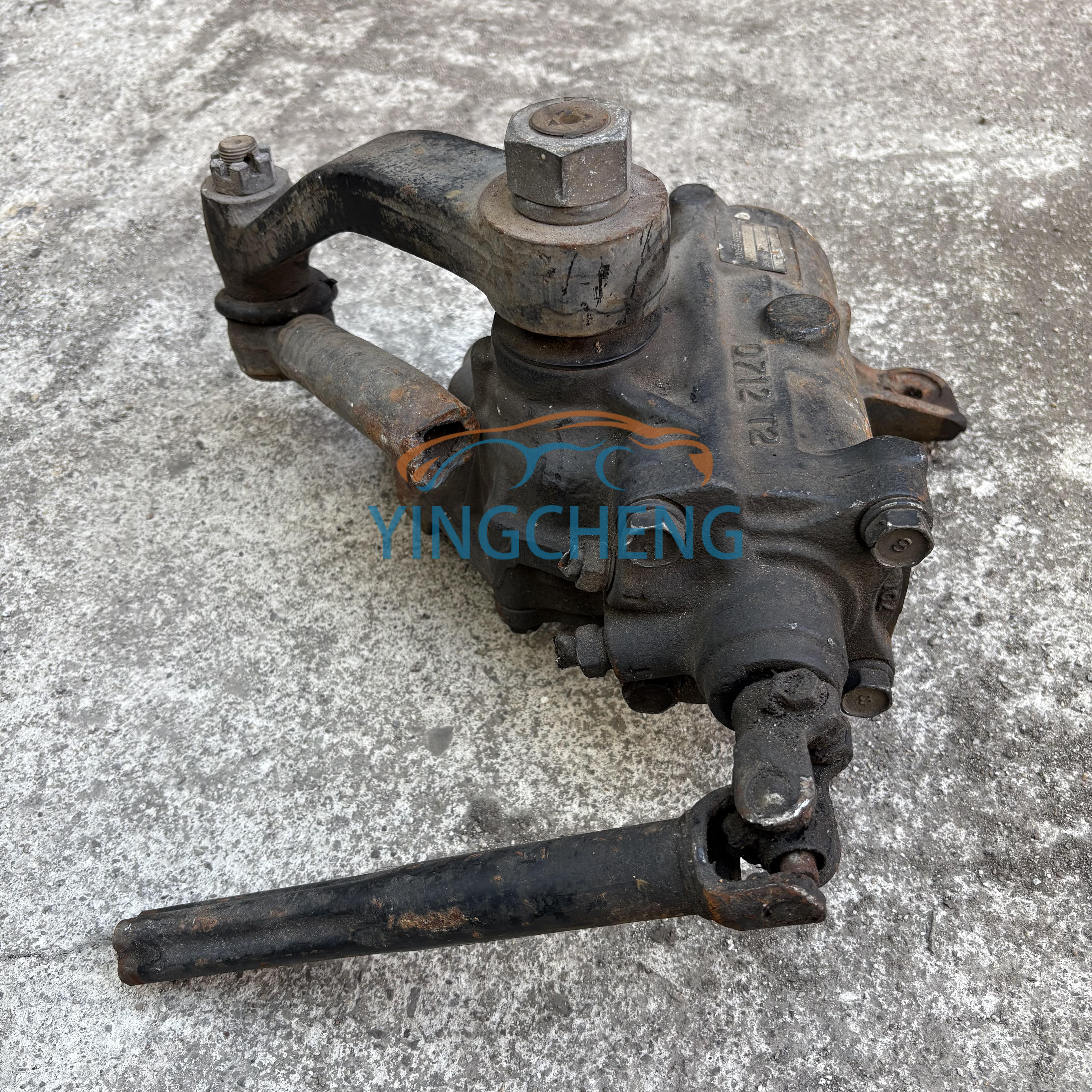 High Quality 4HK1 Steering Gearbox for Isuzu 700P Truck
